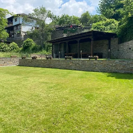 Vakantiehuis Vladimirov's House , цяла къща